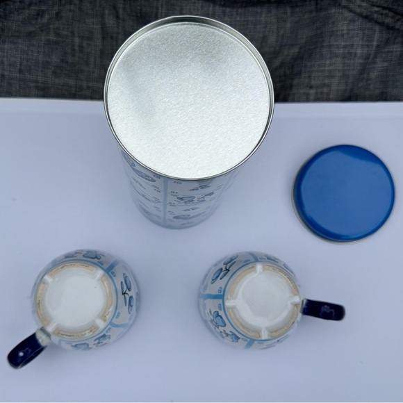 Dutch coffee tin and 2 cup set - Picture 5 of 5